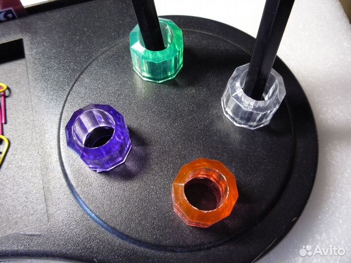 Подставка настольная с часами