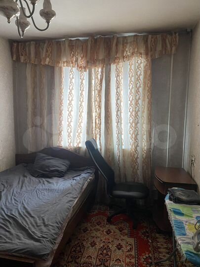 4-к. квартира, 76 м², 4/9 эт.