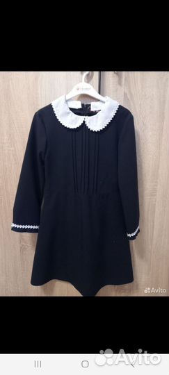 Школьная форма разм:134.и 2 ва фартука