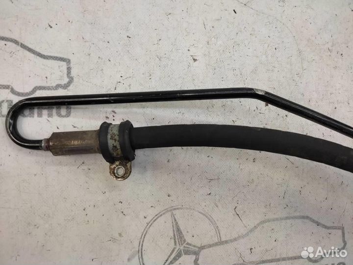 Трубка гура W639 V-class Vito 646.982