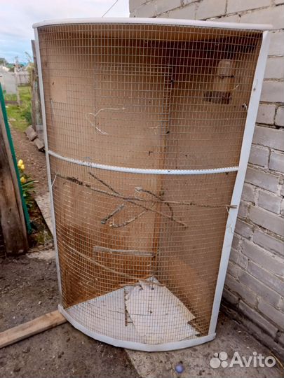 Клетка для попугая