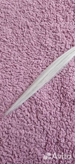 Цветные пряди на заколках