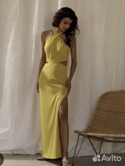 Платье желтое lichi xs