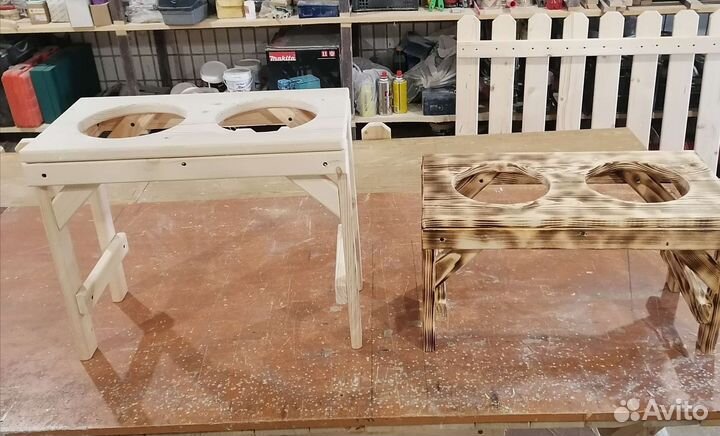 Подставка под миски для питомцев