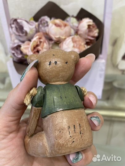 Фигурка мишка древяный,пес в цилиндре