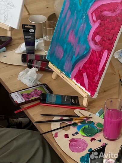 Уроки рисования, арт-терапия, студия рисования