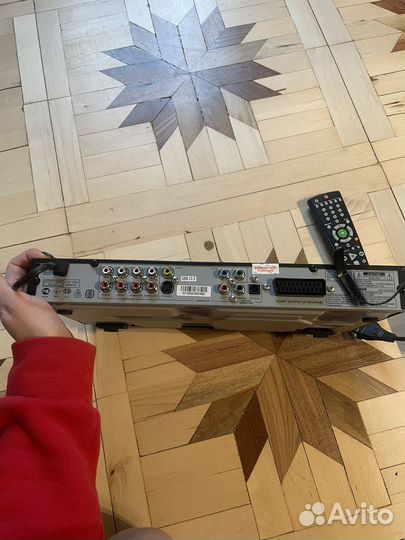 DVD плеер bbk dv610sl