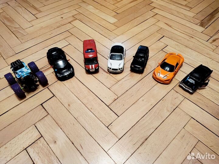 Коллекционные машинки kinsmart play smart детские