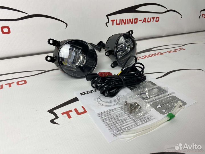 Противотуманные фары Toyota Lexus 2 режима P9934