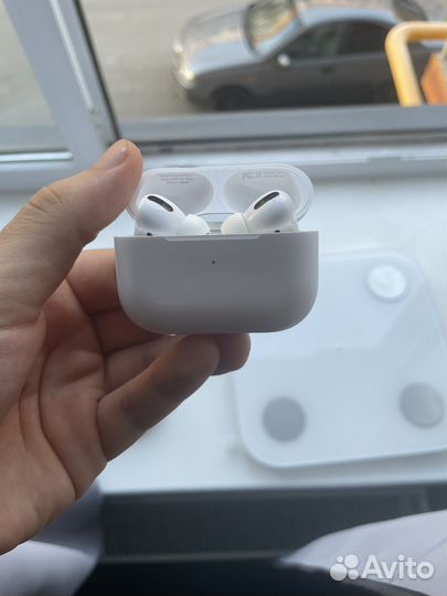 Apple airpods pro