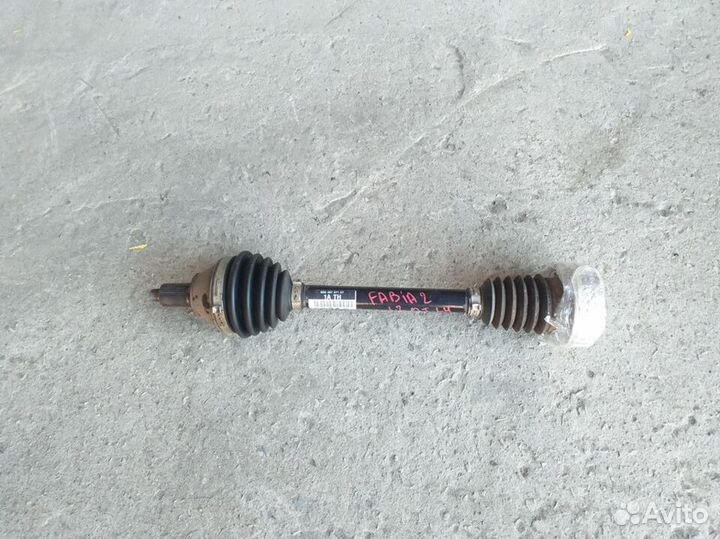 Привод левый Skoda Fabia 2 1.2 МКПП