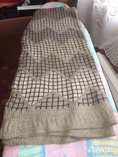 Свитер мужской