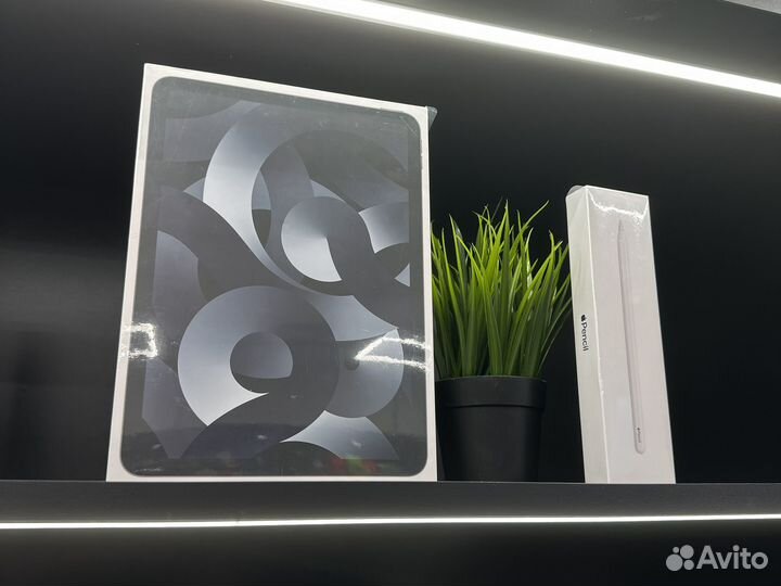 iPad Air 5 M1 10.9 - 64GB Wi-Fi Gray Новые