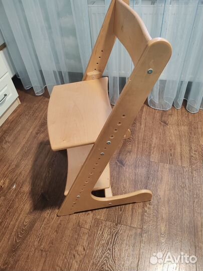 Детский растущий стул