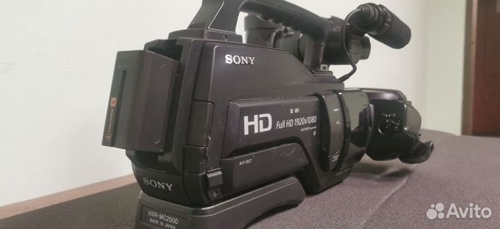 Видеокамера Sony hxr mc2500