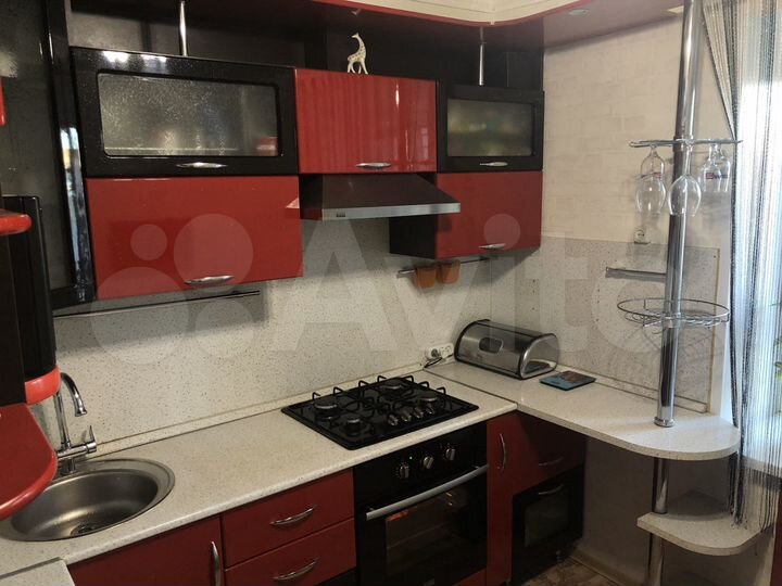 3-к. квартира, 60 м², 5/5 эт.