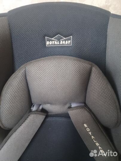 Автомобильное кресло