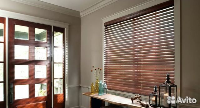 Горизонтальные жалюзи на пластиковые окна