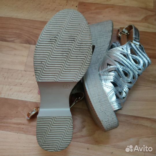 Босоножки р.40-41