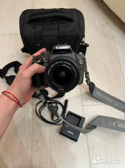 Зеркальный фотоаппарат canon 1100d