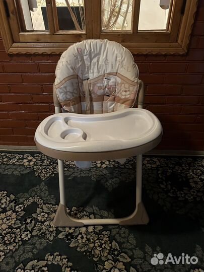 Стульчик для кормления