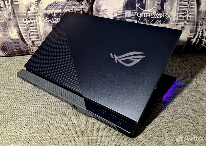 Asus ROG Strix G17 RTX 3070 / Ryzen 7 5800H / 16GB