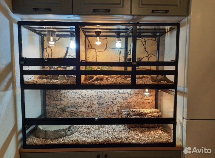 Террариумные стойки