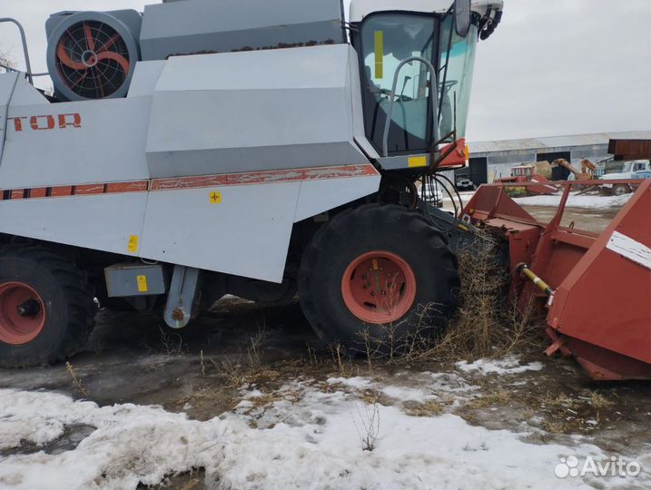 Комбайн Ростсельмаш Vector, 2007