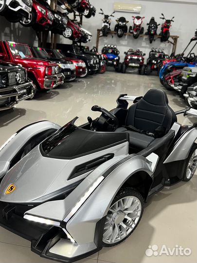 Детский электромобиль