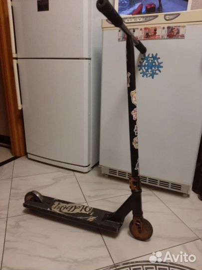 Трюковой самокат tech team