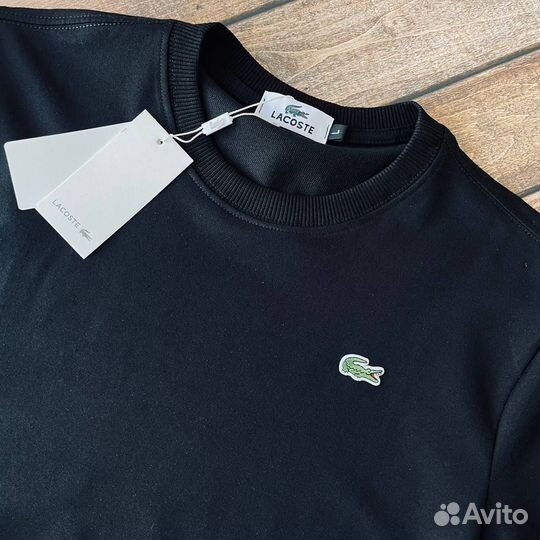 Комплект шорты и футболка Lacoste