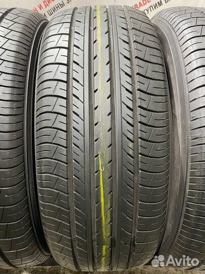 Yokohama dB Decibel E70 215/55 R17 94V