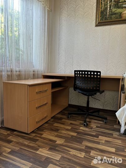 Компьютерный стол