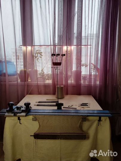 Вязальная машина Нева 5