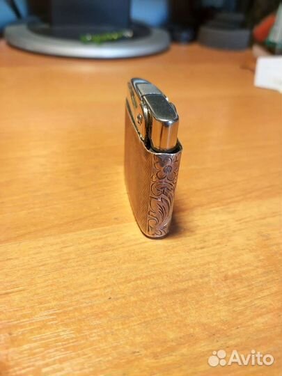 Зажигалка бензиновая Rowenta. Серебро