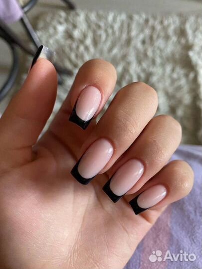 Наращивание ногтей, маникюр, педикюр