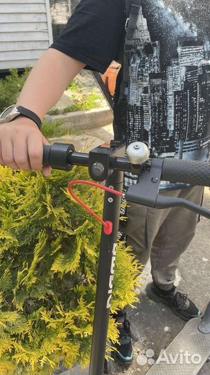 Электрический самокат от фирмы 