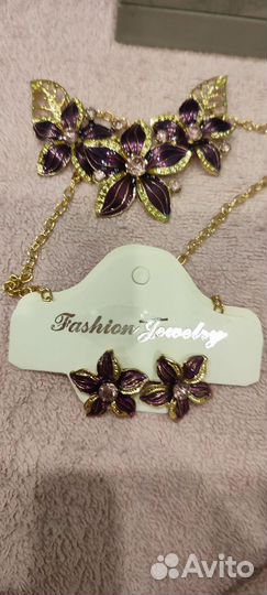 Колье+ серги(гвоздики)