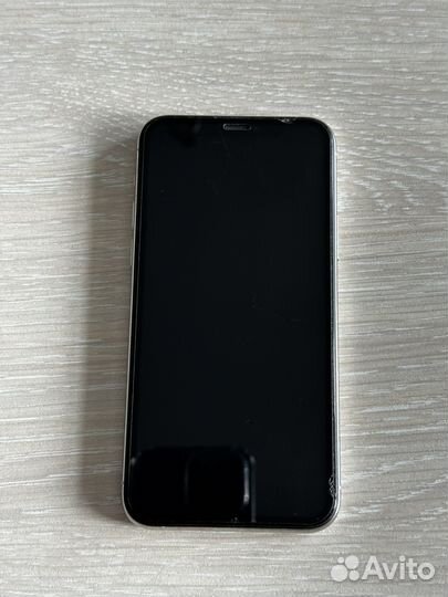Телефон iPhone 11 pro