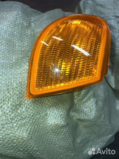 Правый поворотник ваз 2114