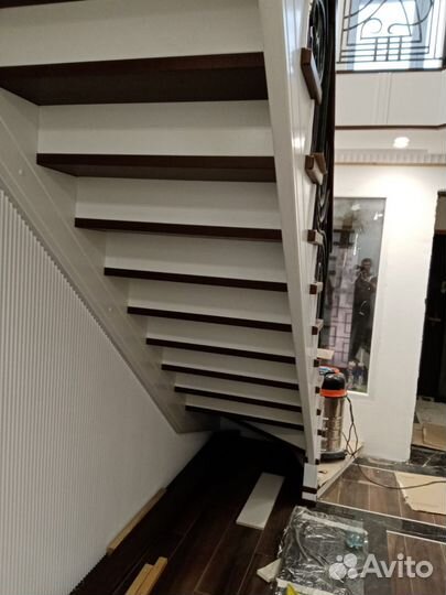 Лестница из массива