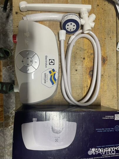 Водонагреватель проточный electrolux