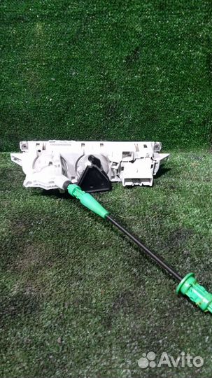 Блок управления климатической установкой Ford Focu