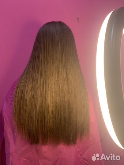 Кератиновое выпрямление волос