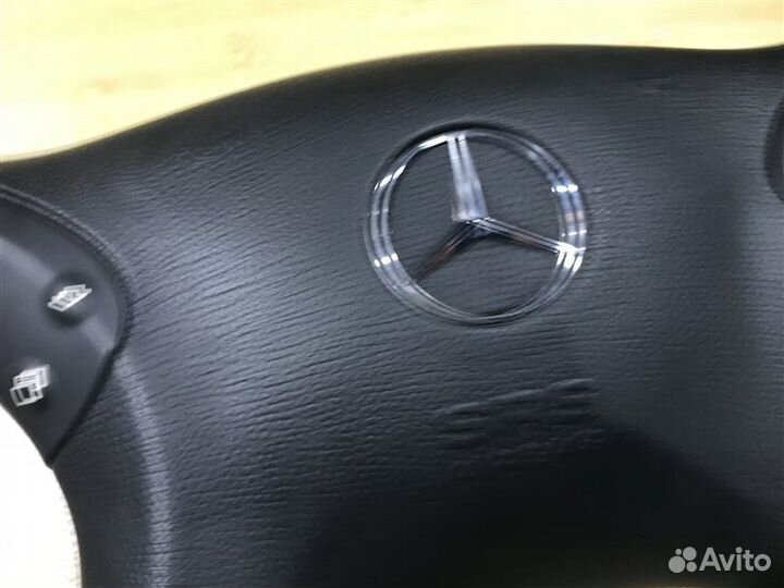 Подушка безопасности в руль Mercedes-Benz C-Class