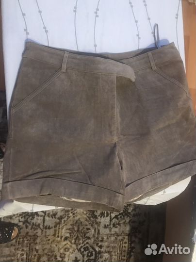 Шорты из натуральной замши