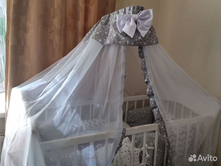 Балдахин с держателем и бортики