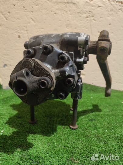 Рулевой редуктор Mercedes-Benz w201