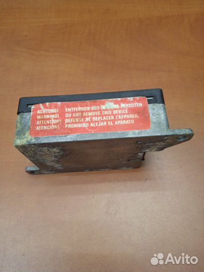Блок управления AIR BAG Mercedes-Benz E-Class W124