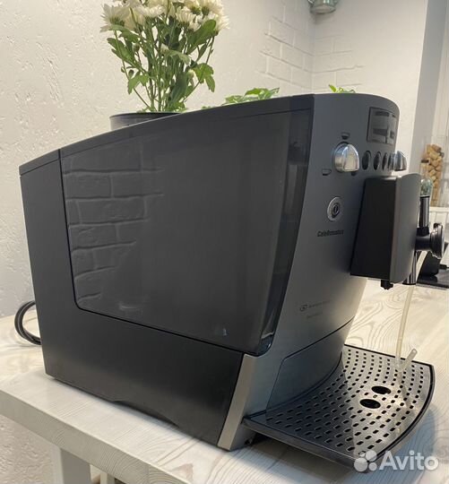 Кофемашина Nivona